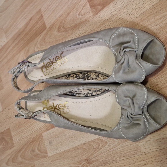 Rieker beige peep toe heels - Picture 1 of 6